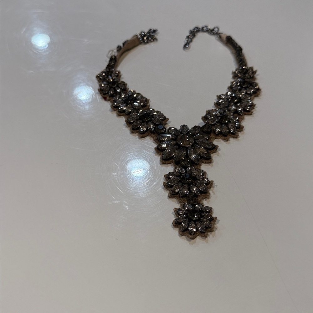 Valentino Elegant Silver Floral Necklace As Is - Picture 2 of 6